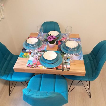 Pera Colour House Aparthotel Istanbul Room photo