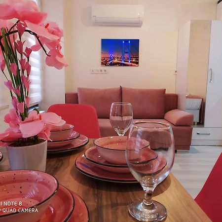 Pera Colour House Aparthotel Istanbul Room photo