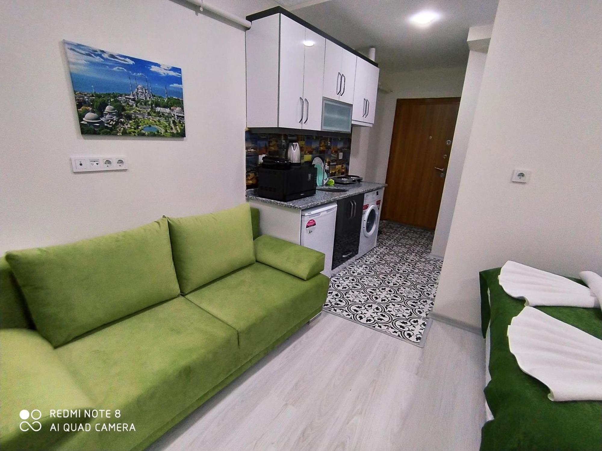 Pera Colour House Aparthotel Istanbul Room photo